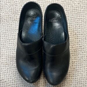 Dansko Professional Black Leather Clogs with Heel Backs